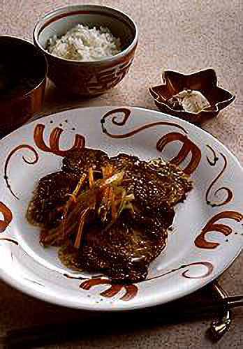 豚肉のしょうが焼き