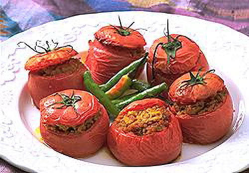 ポークミンチのトマトカップ（バングルマス・バレコ・ゴルベラ）