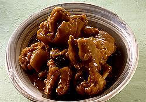 トンソクの八角煮込み