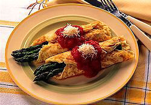 グリーンアスパラの巻きオムレツ