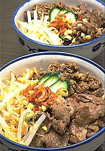 牛肉ビーフン・フエ風（ブン　ボー　フエ）