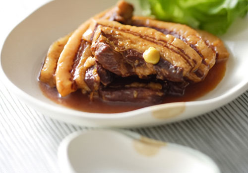 豚バラ肉の黒酢煮