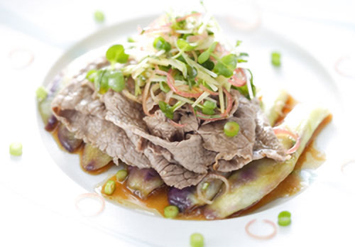 牛肉となすの冷製・香味ソースがけ