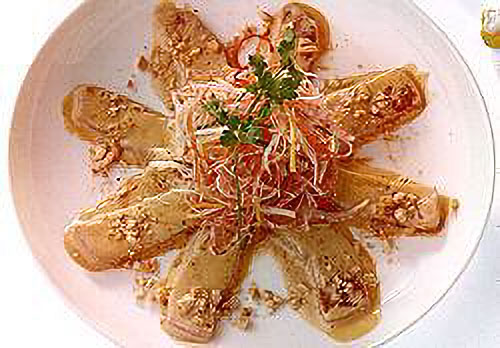 スパイシーなまぐろの前菜